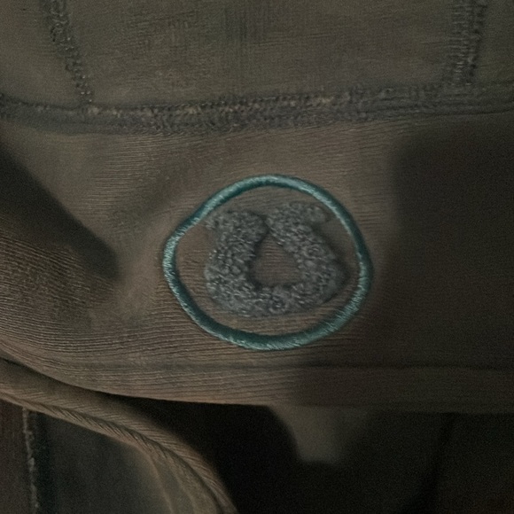 LULULEMON teal colour heavy scuba hoodie in GUC sz 10 - Picture 2 of 4